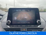2025 Altima Thumbnail 21
