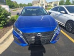 2025 Altima Thumbnail 2