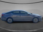 2025 Altima Thumbnail 6
