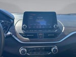 2025 Altima Thumbnail 19