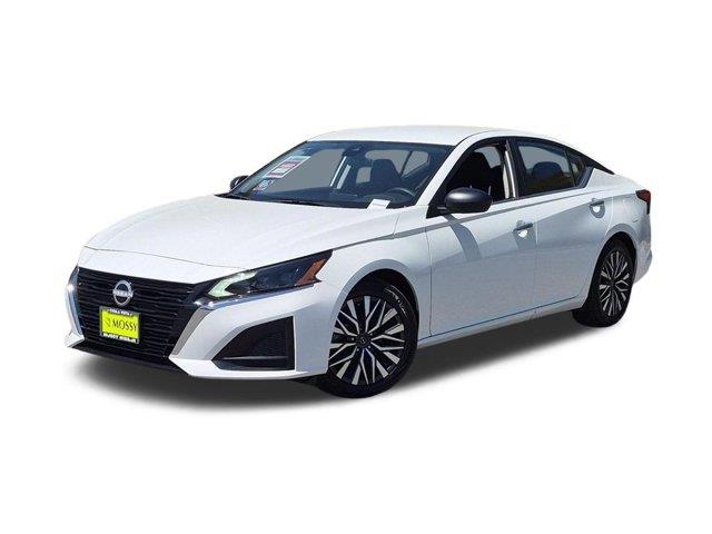 2025 Nissan Altima - $18,977