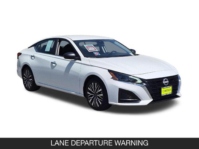 2025 Nissan Altima - $18,977