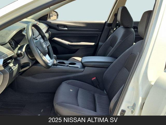 2025 Nissan Altima - $18,977