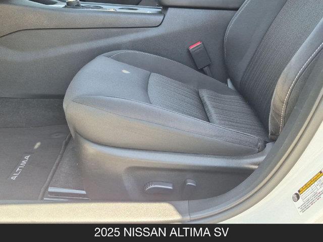 2025 Nissan Altima - $18,977