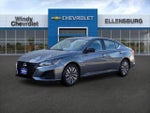 2025 Altima Thumbnail 3