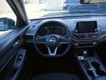 2025 Altima Thumbnail 20