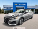 2025 Altima Thumbnail 1