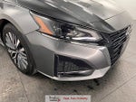 2025 Altima Thumbnail 10