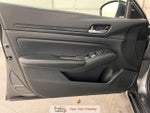2025 Altima Thumbnail 28