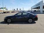 2025 Altima Thumbnail 2