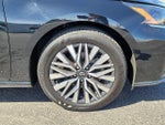 2025 Altima Thumbnail 7