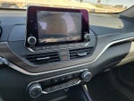 2025 Altima Thumbnail 14