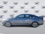2019 Altima Thumbnail 2