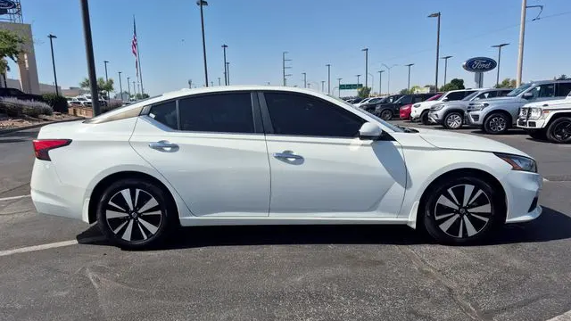 2021 Nissan Altima 2.5 SV
