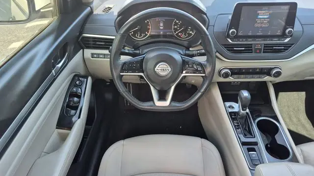 2021 Nissan Altima 2.5 SV