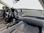 2021 Altima Thumbnail 26