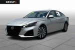 2023 Altima Thumbnail 1