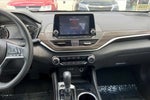 2023 Altima Thumbnail 6
