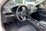 2023 Altima Thumbnail 17