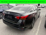 2023 Altima Thumbnail 4