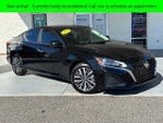 2023 Altima Thumbnail 1