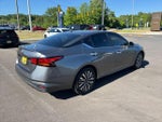 2023 Altima Thumbnail 3