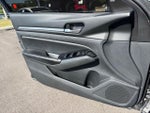 2023 Altima Thumbnail 17