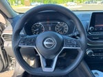 2023 Altima Thumbnail 20