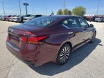 2023 Altima Thumbnail 3