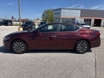 2023 Altima Thumbnail 6