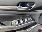 2023 Altima Thumbnail 17