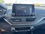 2023 Altima Thumbnail 28