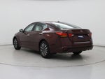 2023 Altima Thumbnail 2