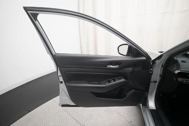 2024 Nissan Altima - $18,998