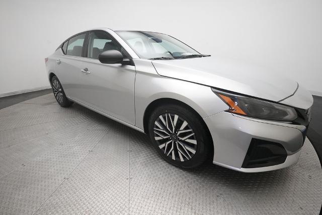 2024 Nissan Altima - $18,998