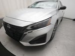 2024 Altima Thumbnail 12