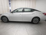 2024 Altima Thumbnail 23