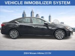 2024 Altima Thumbnail 6