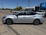 2024 Altima Thumbnail 10