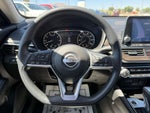 2024 Altima Thumbnail 17