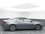 2024 Altima Thumbnail 8