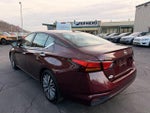 2024 Altima Thumbnail 6
