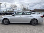 2024 Altima Thumbnail 8