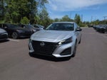 2024 Altima Thumbnail 9