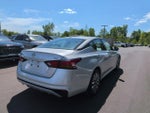 2024 Altima Thumbnail 13