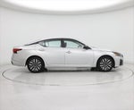2024 Altima Thumbnail 7