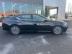 2024 Altima Thumbnail 8