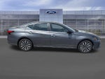 2025 Altima Thumbnail 9