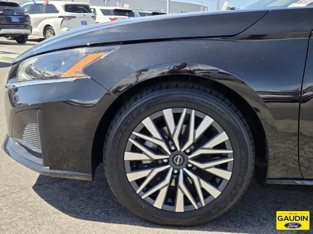 2025 Nissan Altima - $17,548