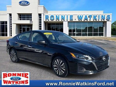 Photo of a 2025 Nissan Altima 2.5 SV 4DR Sedan for sale